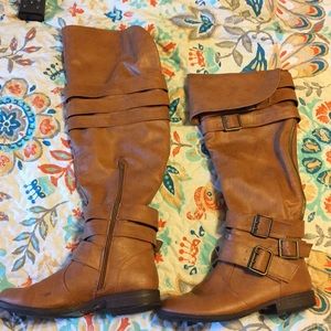 Brown JustFab boots